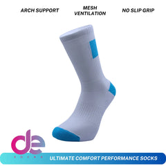 Κάλτσα τένις Pro Grip με ενίσχυση στα δάχτυλα και πλέγμα αερισμού, προσφέρει σταθερότητα και άνεση κατά τη διάρκεια έντονου παιχνιδιού.