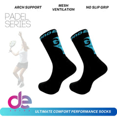 Κάλτσες Τένις & Padel Pro Grip Socks Printed Go Padel Black με αντιολισθητική σόλα, υποστήριξη καμάρας και mesh αερισμό για μέγιστη άνεση. Ιδανικές για padel και τένις, προσφέρουν σταθερότητα και προστασία χωρίς τριβές.