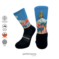 Sports socks for running with Peak Turtle print