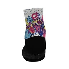 Αθλητικές Κάλτσες Τριάθλου & Ποδηλασίας Speedstroke με πολύχρωμο γραφικό σχέδιο, ιδανικές για ποδηλασία και τρέξιμο υψηλής απόδοσης.