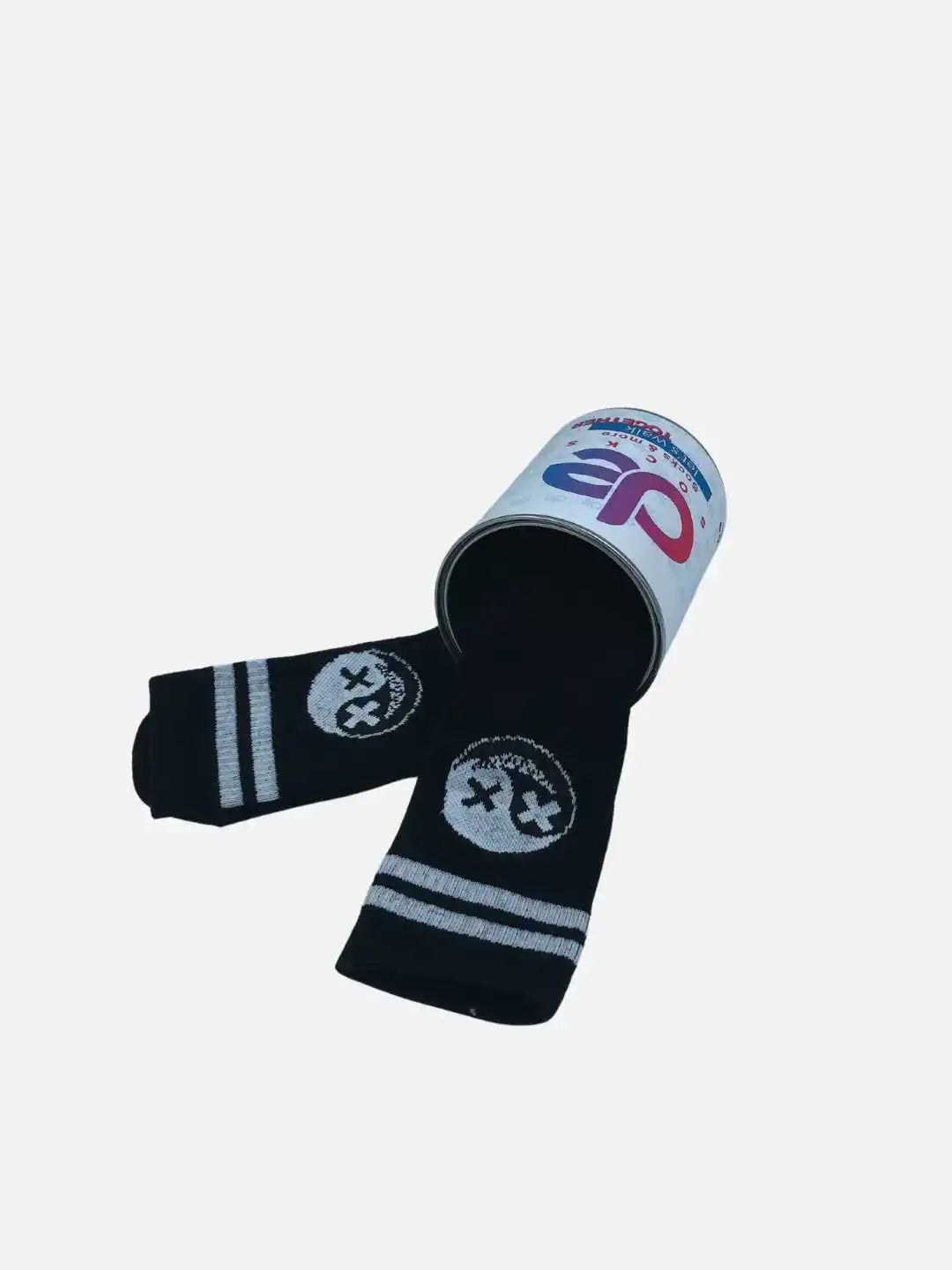 Black athletic socks with gray stripes and skull design, ideal for running, cycling, and training.