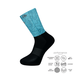 Running socks with blue map pattern crew print