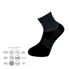 Dynamic Rain Colors Printed Crew Running Socks