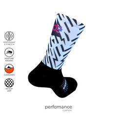 Sports socks for running with Shockwave print