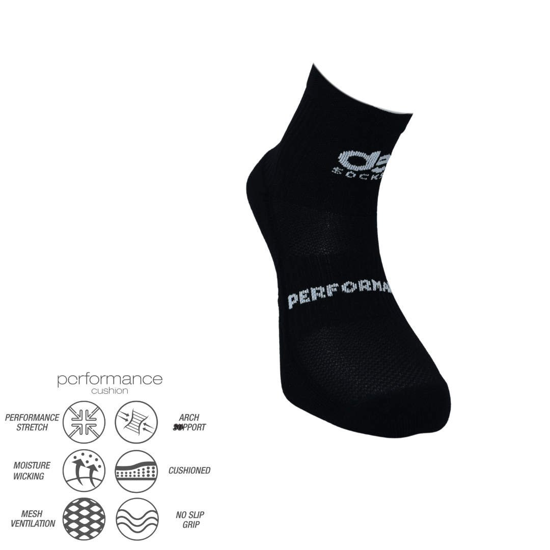 Αθλητικές κάλτσες για τρέξιμο short crew Strideroad Black – desocks με ενίσχυση καμάρας και αντιολισθητική σόλα για άνεση και σταθερότητα.
