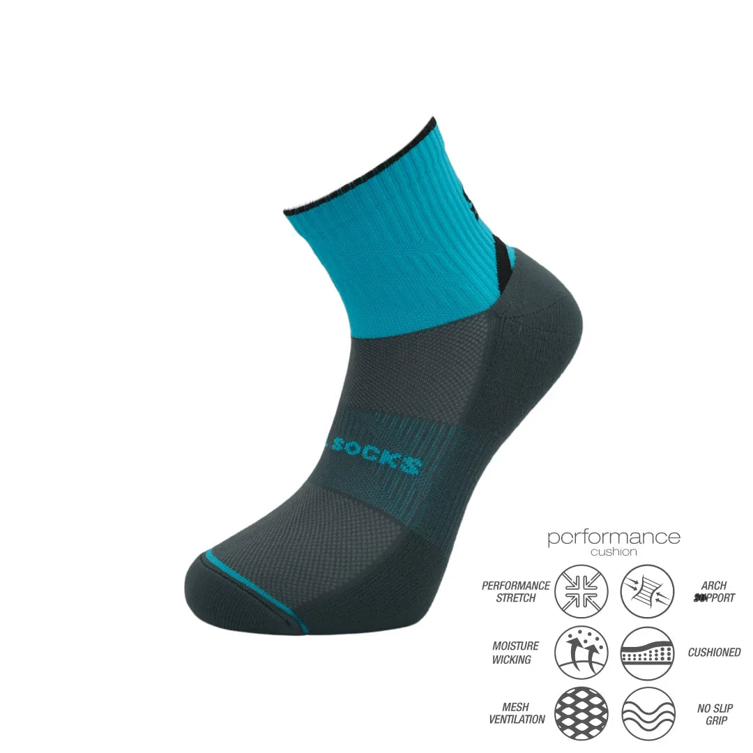 Κάλτσες trail running Blue με mesh πλέξη για διαπνοή και no-slip grip για σταθερότητα σε απαιτητικές διαδρομές.